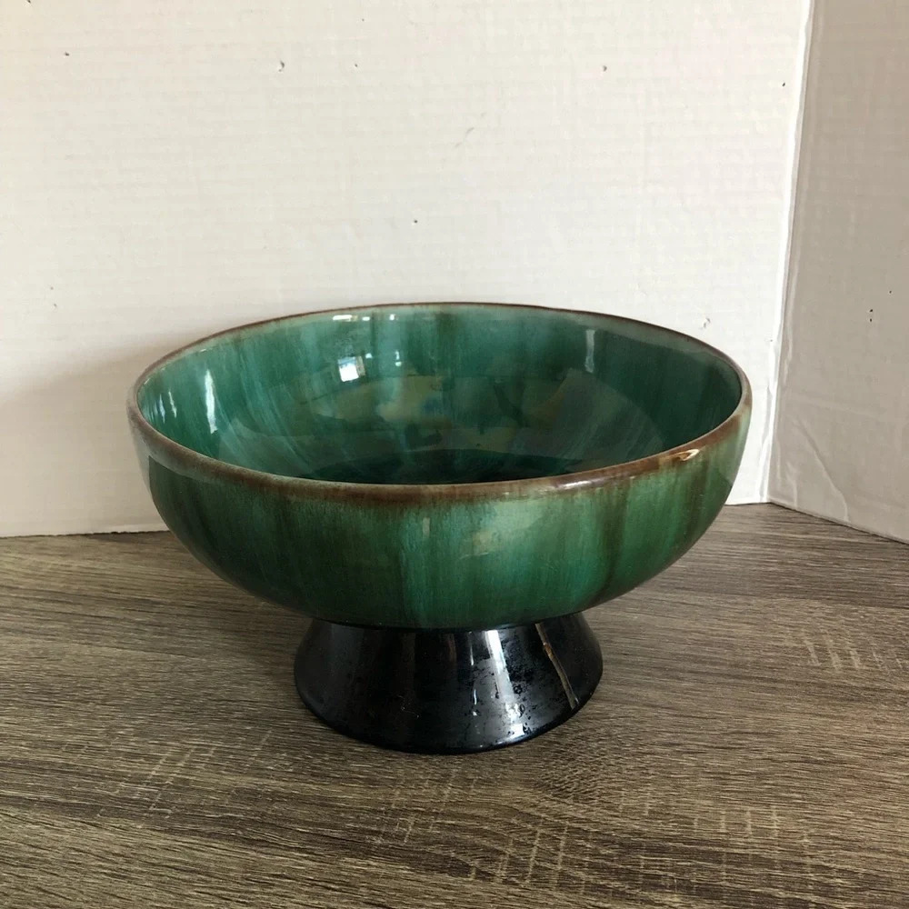 Vtg Blue Mountain Pottery Footed Bowl